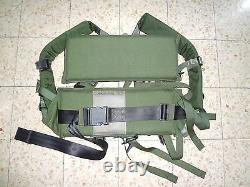Israeli Army Cylindrical Back Carrier. Rare- WITH IDF ZAHAL LABEL Israel. New