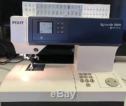Pfaff Tiptronic 2020 Computerized Sewing Machine with Case. With IDF Feed System