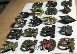 Set of 19 Different periods Beret Pins of ZAHAL. IDF. Include RARE pins