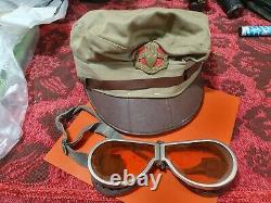 WOW! Lot hat and goggles belong to the same military policeman motorcycle IDF