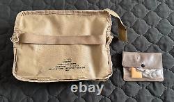 Articles de l'armée israélienne IDF 1987 Sac de commodités en PVC + Kit de couture inutilisé 1994