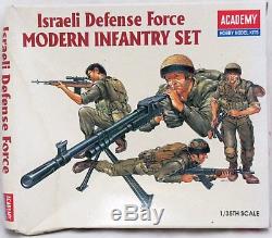 Defence Force Academy Israélienne Moderne D'infanterie 1/35 Modèle Kit 1368 Newithopen Box