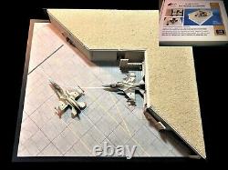 VALEUR! Miniatures de Noy 1/144 Construites IDF/AF HAS Diorama + CADEAU KIT HAS GRATUIT